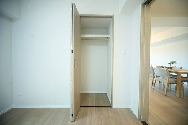 収納が充実しているので、お部屋がスッキリ片付きそうですね♪