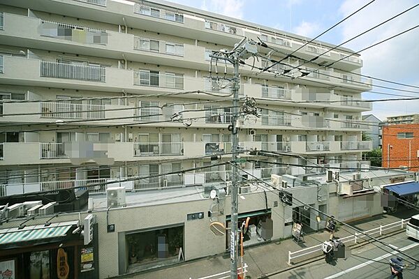 周辺を拡大表示