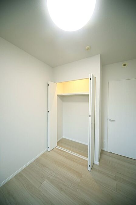 収納が充実しているので、お部屋がスッキリ片付きそうですね♪
