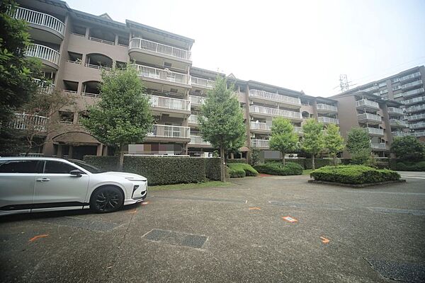 東急コミュニティーへの、委託管理となっております♪