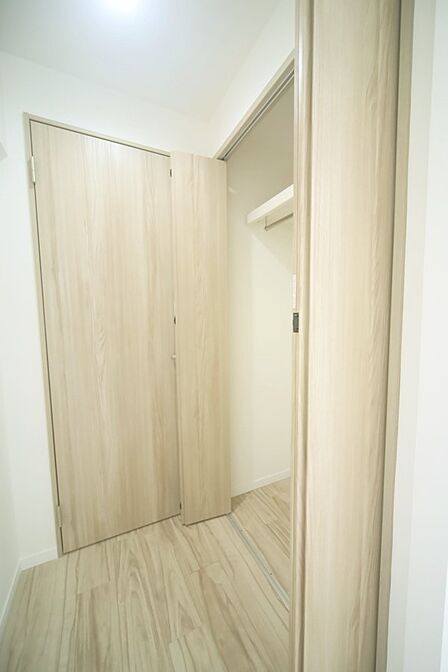 LDKにも、クロゼットがございます。