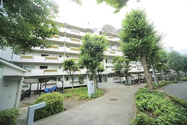 日本総合住生活への、委託管理となっております♪
