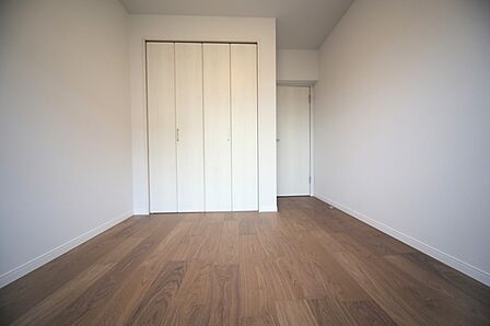 洋室約4.5帖は、お子様部屋にいかがでしょうか♪