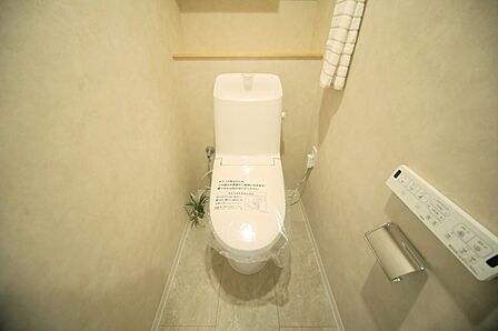 温水洗浄機能付きトイレで、いつも快適にお使いいただけます♪