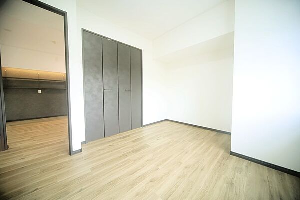 全室収納付きで、お部屋がスッキリ片付きそうですね♪