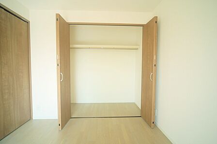 全室収納付きですので、お部屋がスッキリ片付きそうですね♪