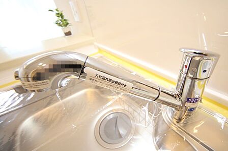 浄水器一体型水栓で、いつもクリーンなお水を。