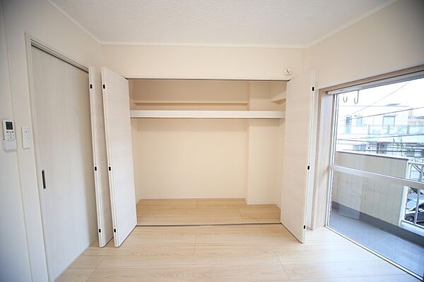 収納が充実しているので、お部屋がスッキリ片付きそうですね♪
