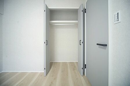 収納が充実しているので、お部屋がスッキリ片付きそうですね♪