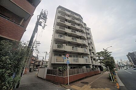 ナイスコミュニティーへの、委託管理となっております♪