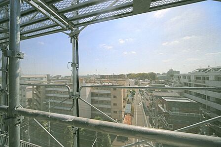 7階部分の南向きで、陽当り眺望良好となっております♪