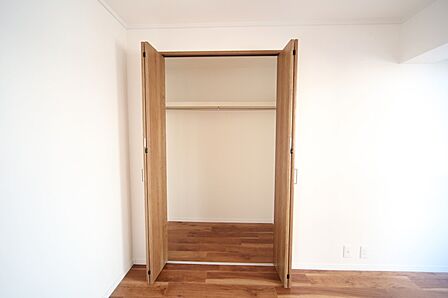 クロゼット付きで、お部屋がスッキリ片付きそうですね♪