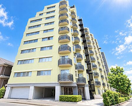 東急大井町線「荏原町」駅まで、徒歩13分の立地です!
