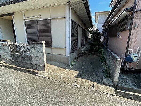軽自動車用のカースペースです