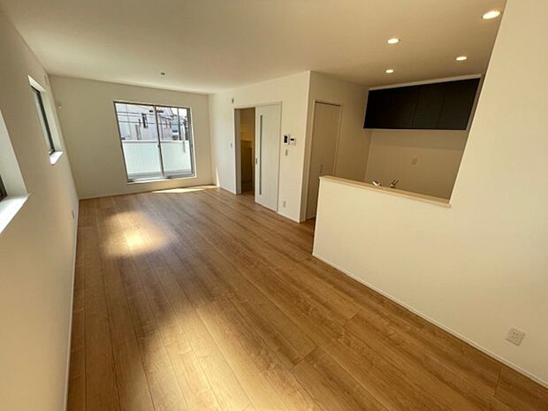 実際の陽当たり等は、お気軽に現地にてご確認ください