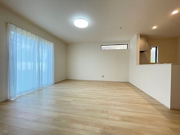 実際の陽当たり等は、お気軽に現地にてご確認ください