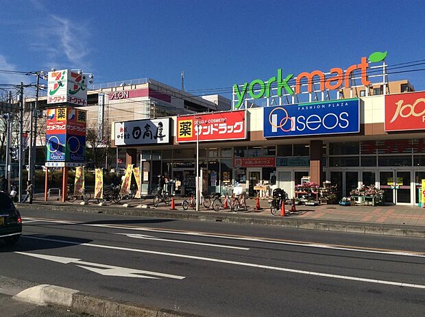 ヨークマート入間店約850m