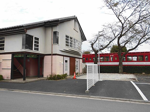 あんず幼稚園約450ｍ