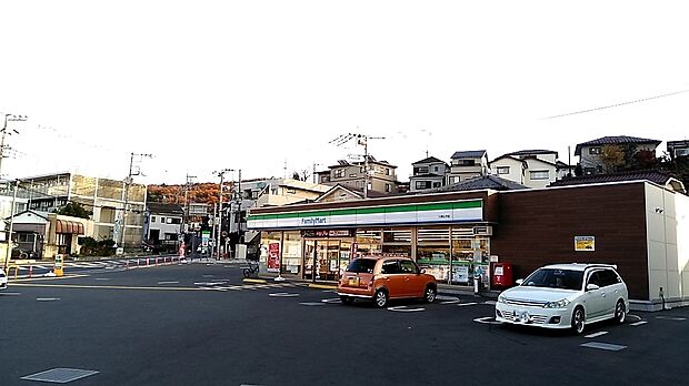 ファミリーマート入間仏子店約790ｍ
