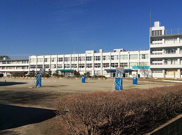 東金子小学校約1490m