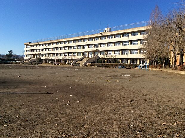 上藤沢中学校約1250ｍ