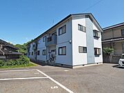 綾羅木駅よりバス12分 徒歩5分 2階 築30年1ヶ月の賃貸物件