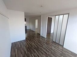 ヴィラ グリシーヌ B棟 102 1階2LDKのリビング/ダイニング