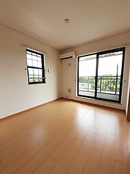 メゾン・ルミエールＦ 201 2階2LDKのリビング/ダイニング