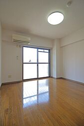 レジデンスシンシア 301 3階2LDKの室内