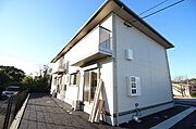 丸尾駅よりバス2分 徒歩4分 築3年6ヶ月 2階建の賃貸物件