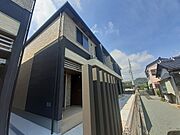 防府駅よりバス10分 徒歩2分 2階 築1年11ヶ月の賃貸物件