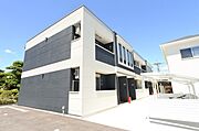  2階 築4年8ヶ月の賃貸物件
