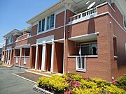 防府駅よりバス5分 徒歩5分 2階 築18年8ヶ月の賃貸物件