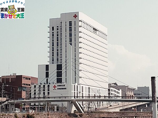 画像17:日本赤十字社長崎原爆病院 1167m