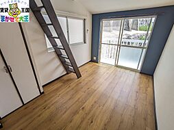 プルミエル銭座 2階ワンルームのリビング/ダイニング