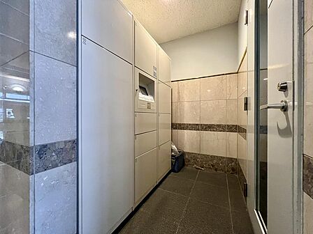 宅配ボックス完備でいつでも受け取り可能です