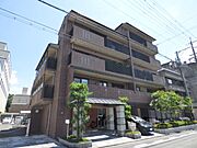 今出川駅より徒歩10分 1階 築23年の賃貸物件