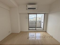 阪急京都本線 西院駅 徒歩10分の賃貸マンション 7階1Kのリビング/ダイニング