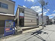 二条城前駅より徒歩15分 1階 築17年10ヶ月の賃貸物件