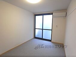 レオパレス三井田II 403 4階ワンルームのリビング/ダイニング