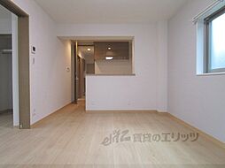 京都市営烏丸線 丸太町駅 徒歩6分の賃貸マンション 4階2LDKのリビング/ダイニング