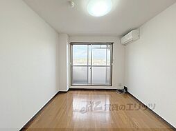 京阪本線 神宮丸太町駅 徒歩10分の賃貸マンション 4階1Kのリビング/ダイニング