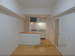 アーバンフラッツ四条西洞院 607 6階ワンルームのリビング/ダイニング