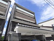 今出川駅より徒歩15分 築2年1ヶ月 5階建の賃貸物件