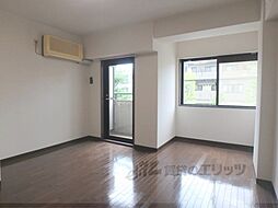 リバティ東大路 207 2階1Kのリビング/ダイニング