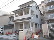 今出川駅より徒歩19分 3階 築2年7ヶ月の賃貸物件