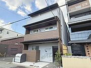 円町駅より徒歩11分 1階 築2年の賃貸物件
