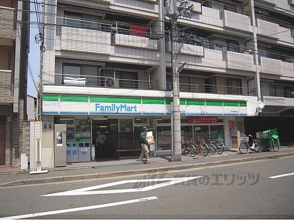 画像23:ファミリーマート　長者亀屋町店まで270メートル