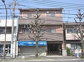 京都市右京区常盤草木町 3階建 築31年のイメージ