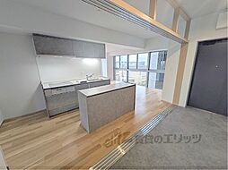 シャリマー西大路 6階1LDKのリビング/ダイニング